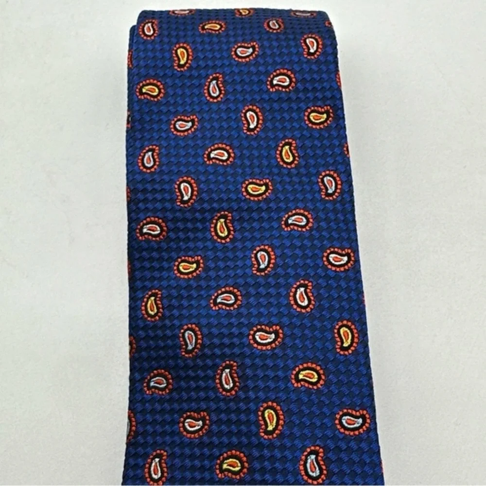 Etro Silk Neck Tie In Navy Blue With Red Yellow White‎ & Blue Paisley